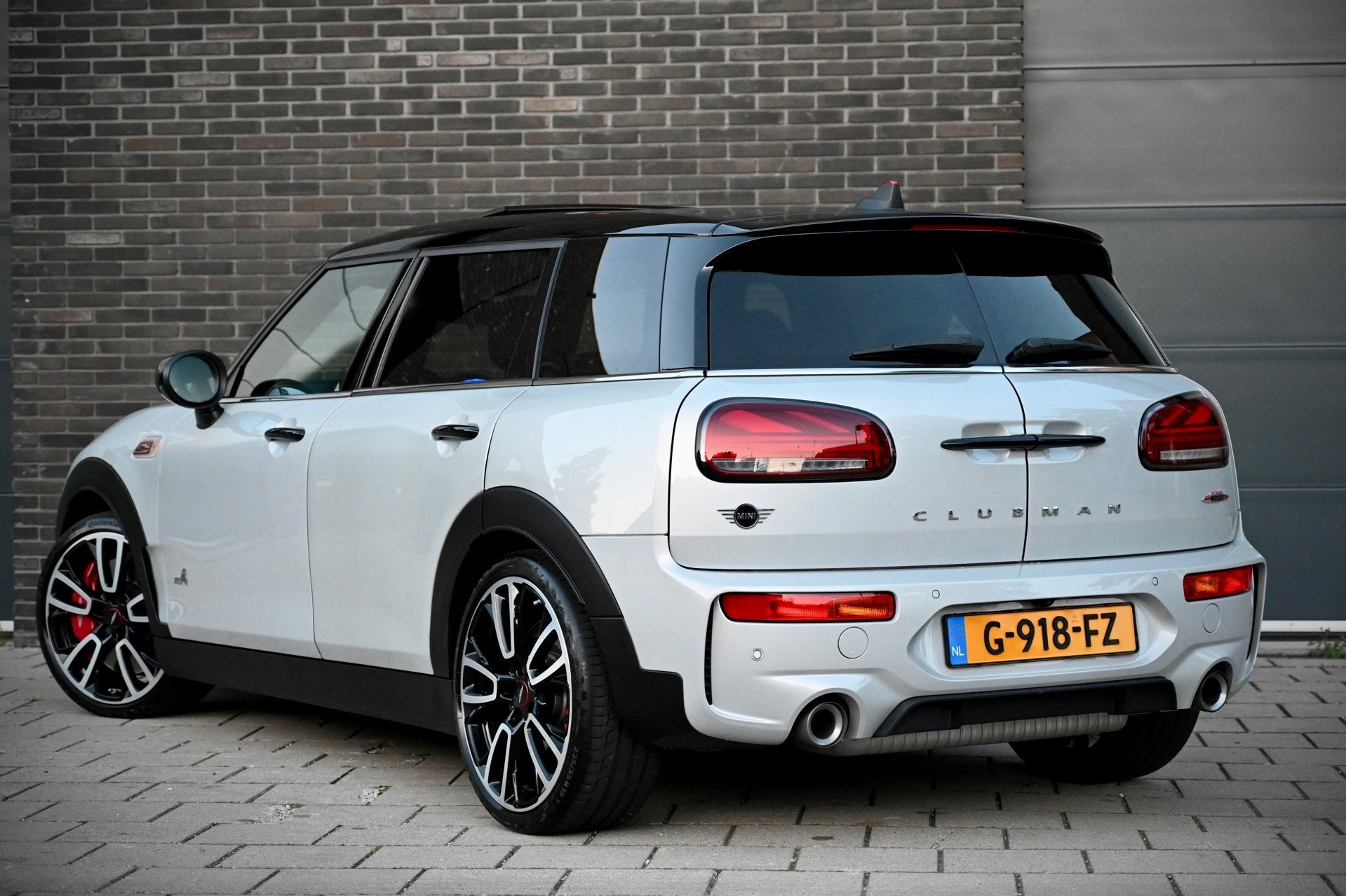 Mini Clubman JCW ALL4 2.0 Chili | Pano | Leer | NL, 1525 kg, Gebruikt, 4 cilinders, Wit