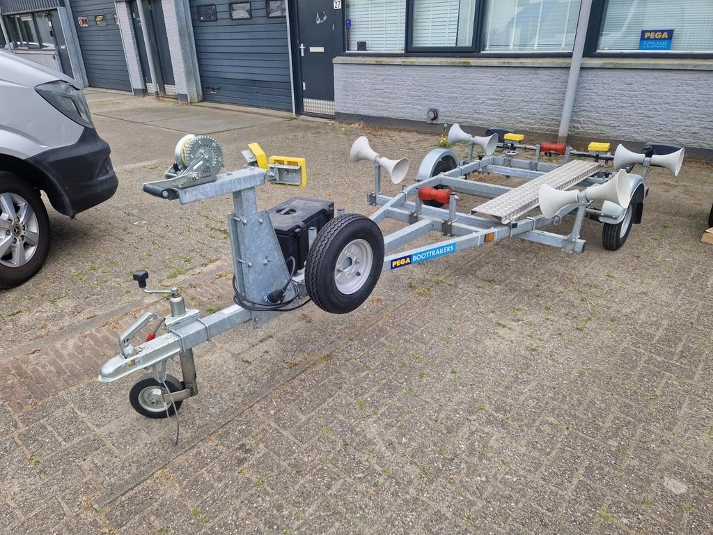 Pega RH 350 " Exclusive " rubberboot trailer met 550KG as!!!, Ophalen, Overige typen, Minder dan 6 meter, Met rollen