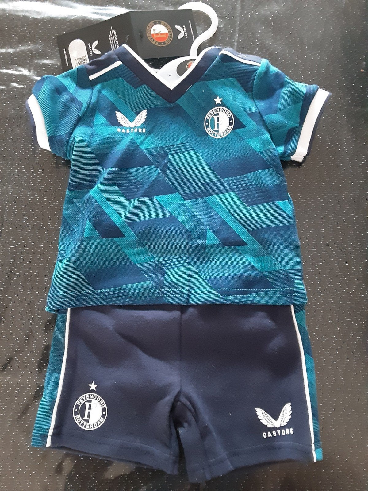 Nieuw Feyenoord tenue baby maat 62, Castore, Jongetje of Meisje, Nieuw, Ophalen of Verzenden