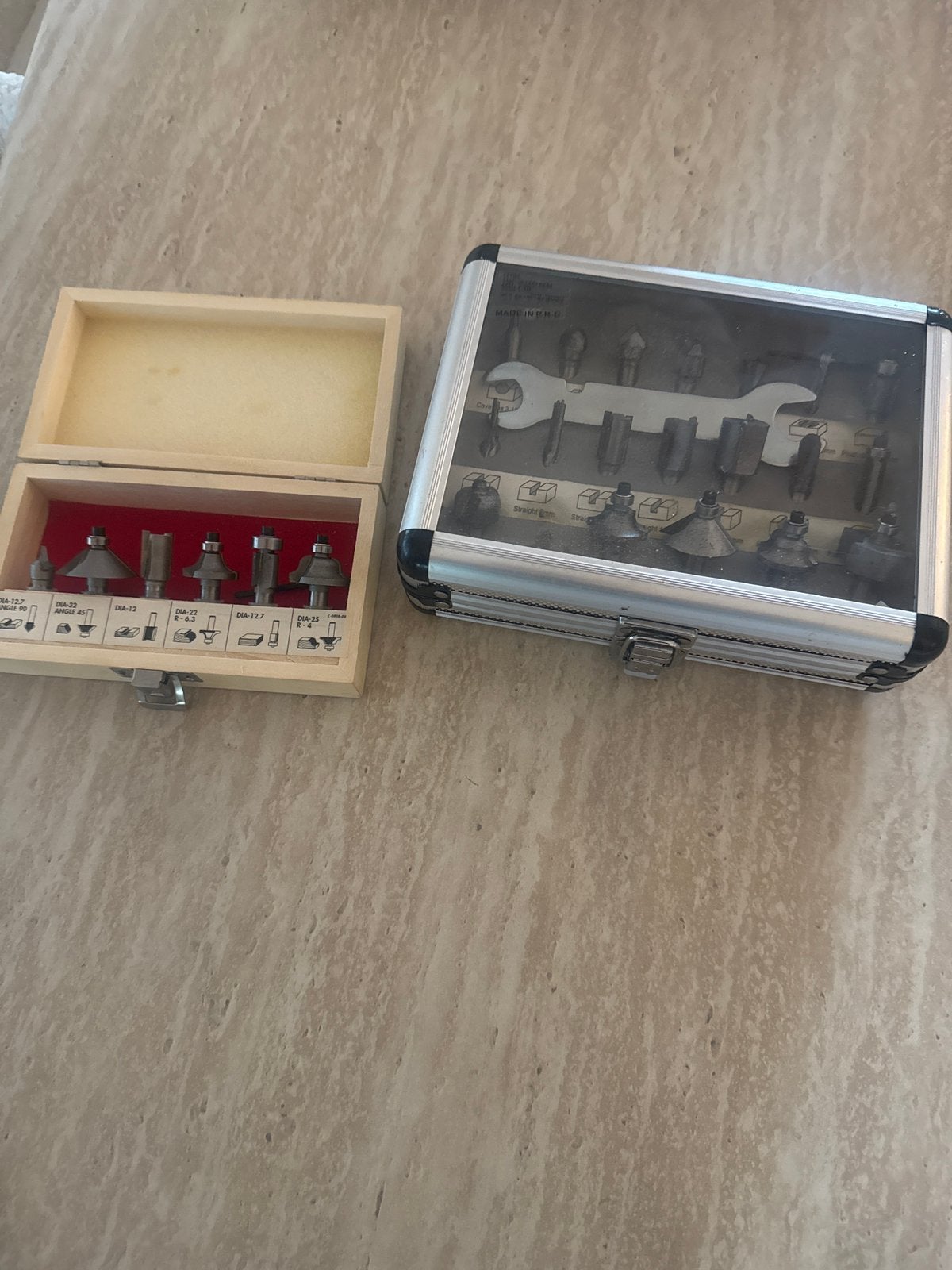 Freezenset, Doe-het-zelf en Verbouw, Gereedschap | Freesmachines, Ophalen, Elektrisch