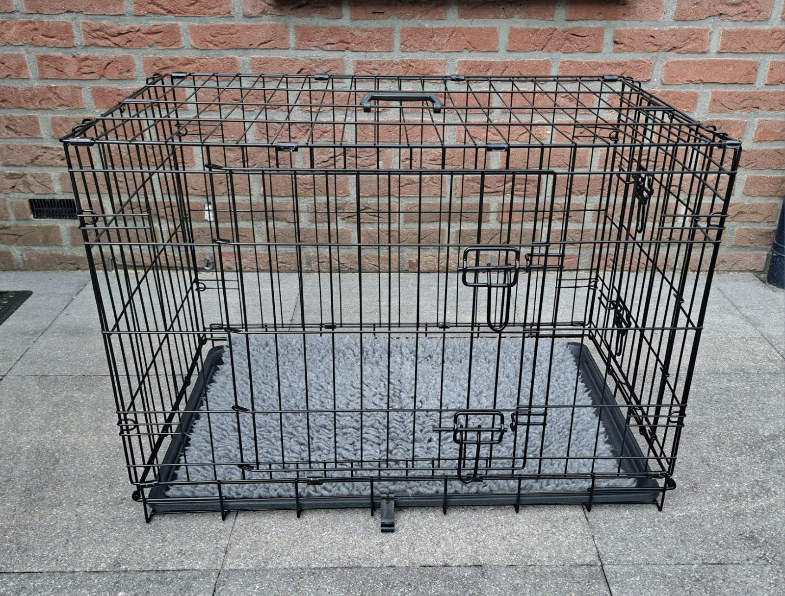 Hondenbench, maat:75x47x55cm. Metaal zwart opvouwbaar+kussen, Dieren en Toebehoren, Ophalen, Minder dan 65 cm, Hondenhok, Zo goed als nieuw
