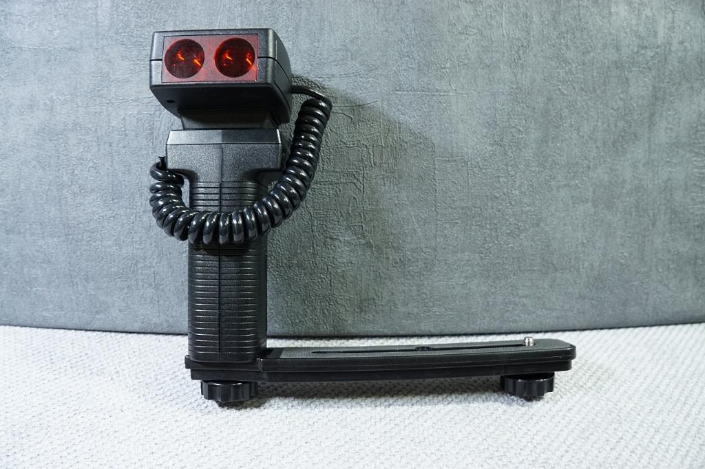 Cobra AF-H AF assist illuminator unit, Ophalen of Verzenden, Gebruikt, Overige merken