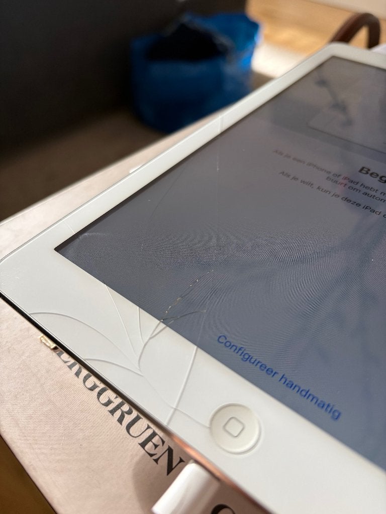 Apple iPad Air 32 GB (1e generatie) barsten in glas, Computers en Software, Gebruikt, 32 GB, Apple iPad Air, Zilver