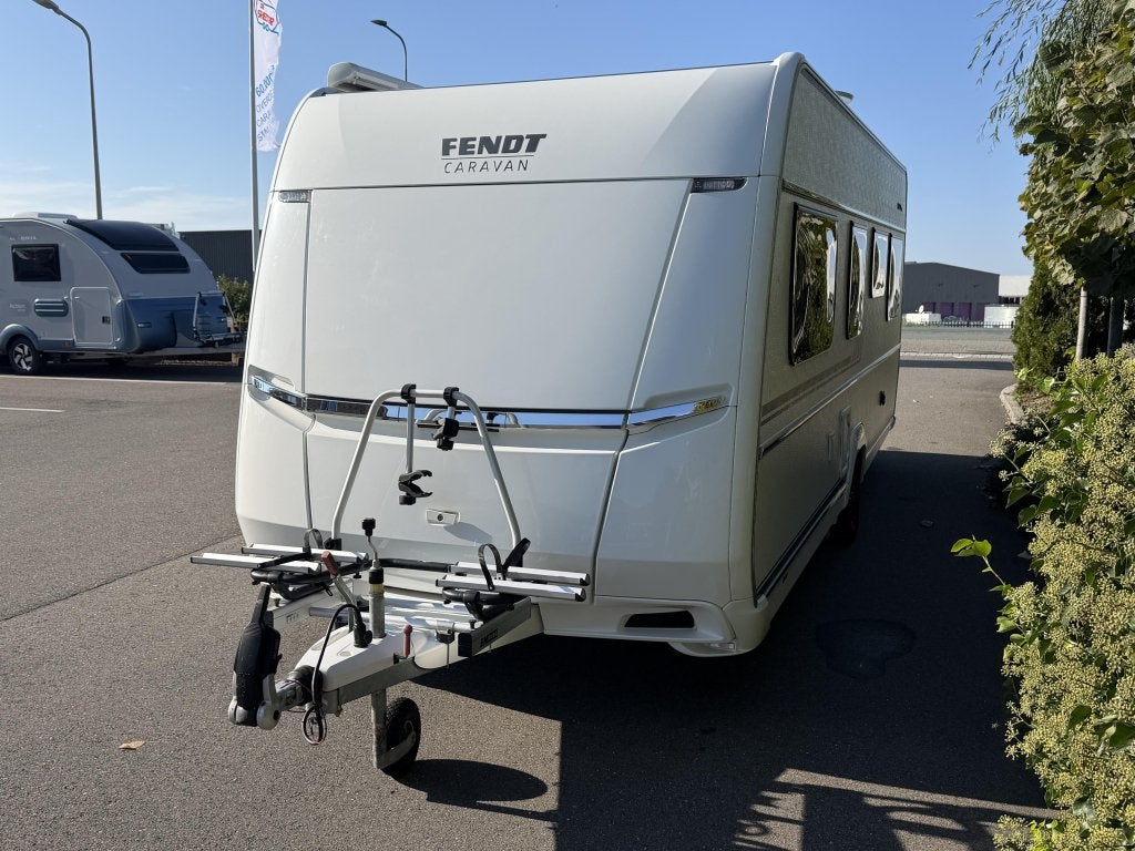 Fendt Tendenza 550 SG Mover,Luifel,Airco,E&P,Satelie, Caravans en Kamperen, Rondzit, Bedrijf, Fietsenrek, 1250 - 1500 kg