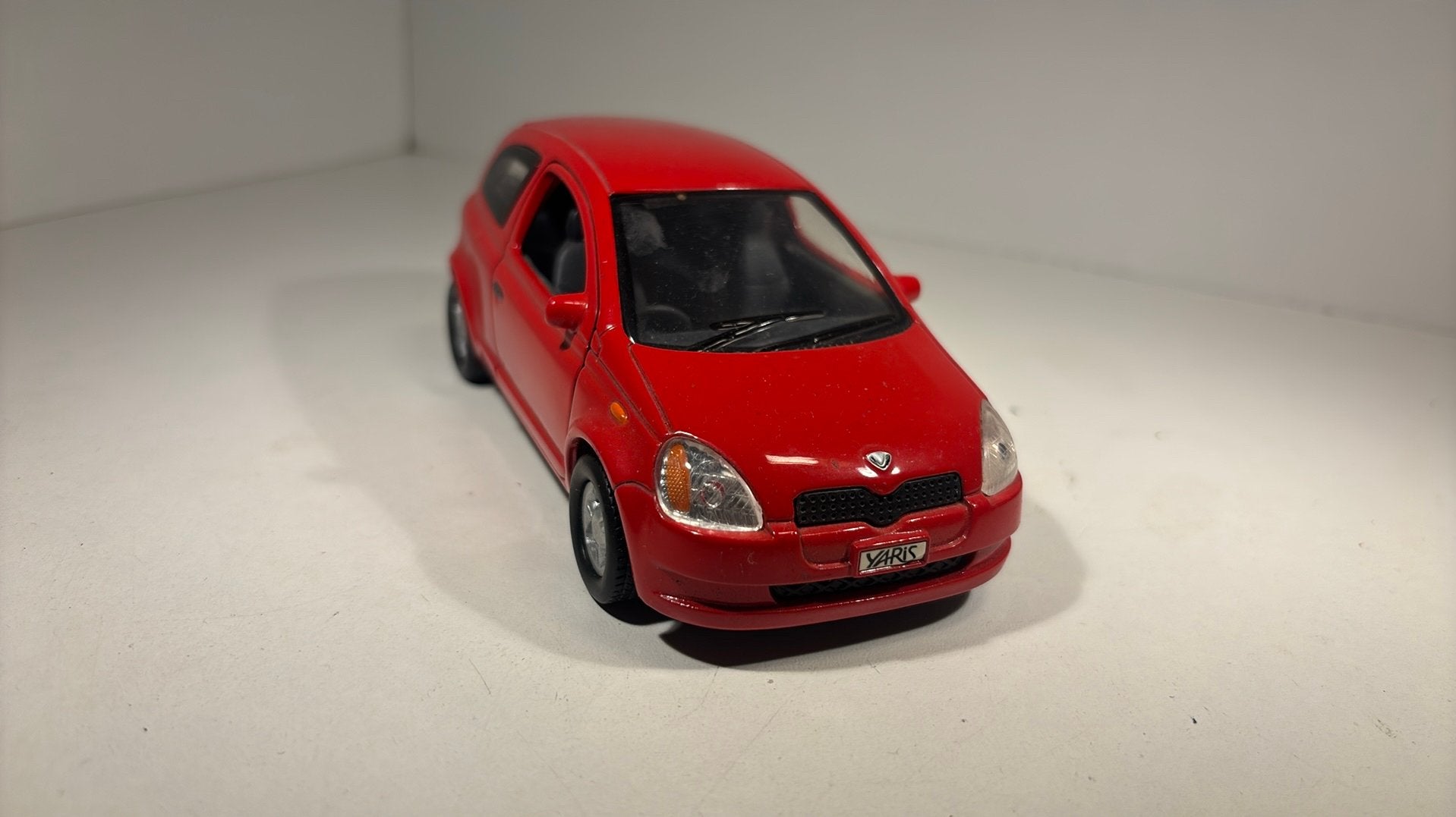 Toyota vitz red Sunny side 1.24, Overige merken, Ophalen of Verzenden, A, A