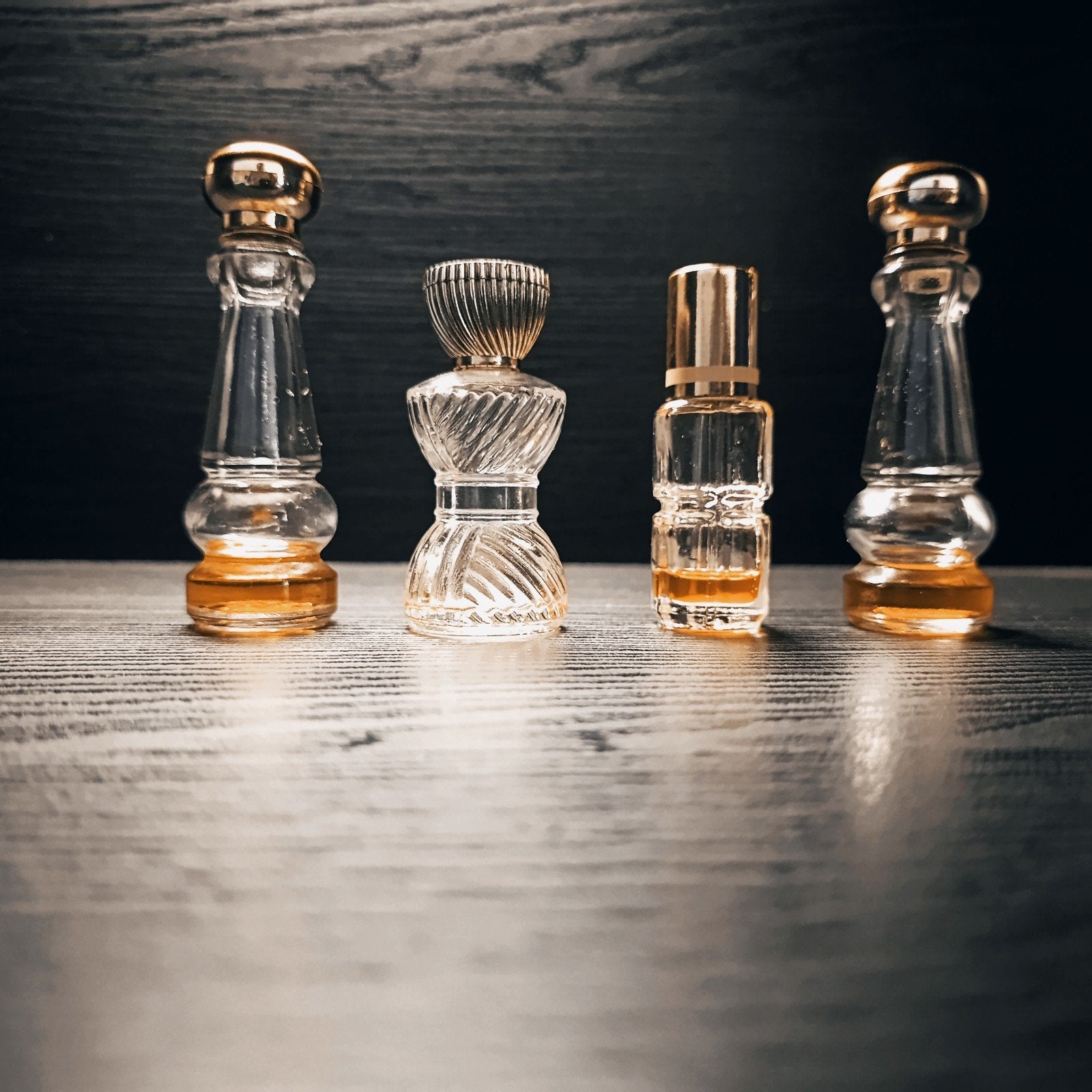 Vintage miniatuur parfumflesjes Avon (4 stuks, jaren '70), Ophalen of Verzenden, Gebruikt