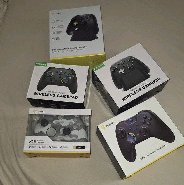 Div Gaming Controllers - Nieuw in doos, Computers en Software, Joysticks, Verzenden, Nieuw
