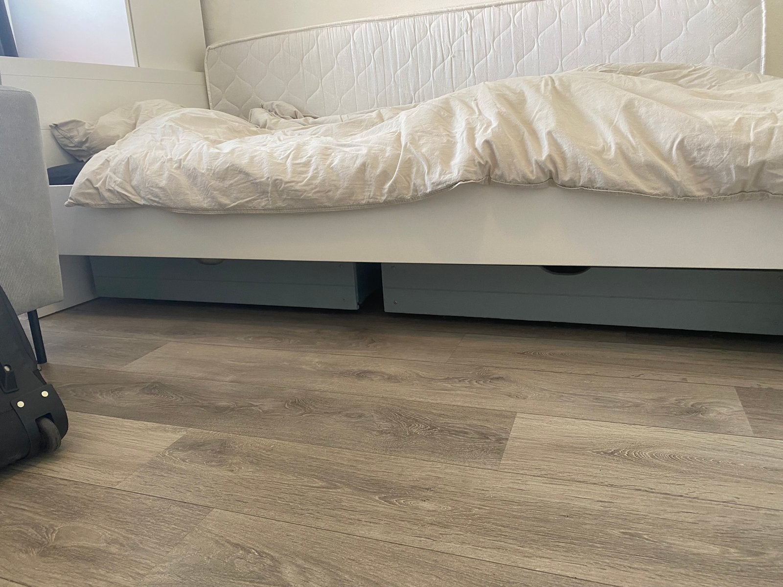 Wit bed met 2 blauwe lades, Ophalen, 90 cm, Eenpersoons, Wit