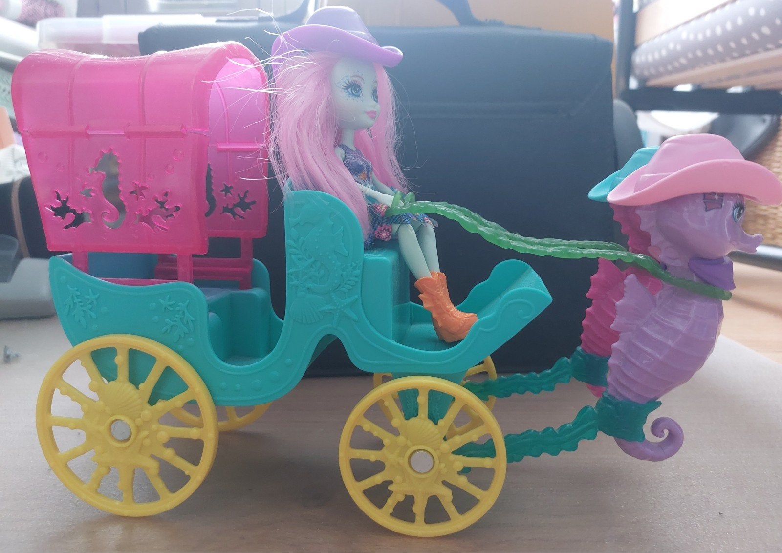 Enchantimals cowgirl-zeepaardjeskar, Ophalen of Verzenden, Zo goed als nieuw, Overige typen