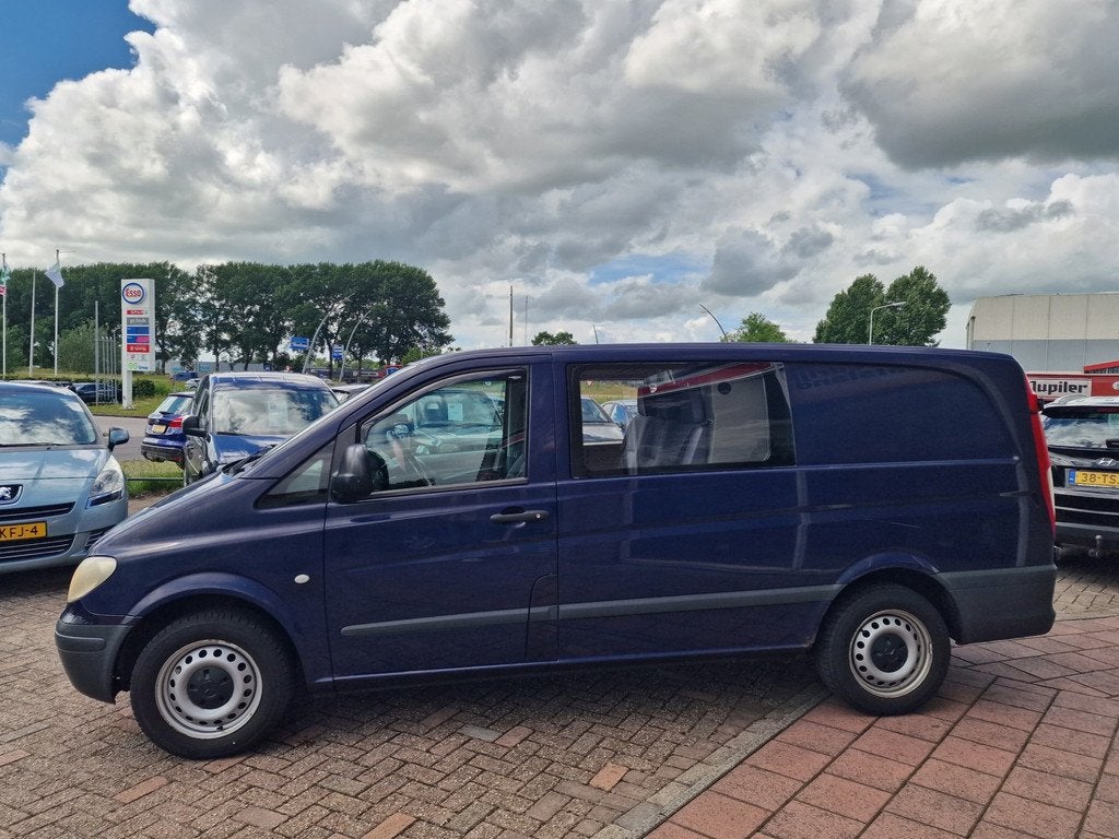 Mercedes-Benz Vito 115 CDI 320 Lang - Airco - Dubbele Cabine, Auto's, Gebruikt, Zwart, 4 cilinders, Blauw
