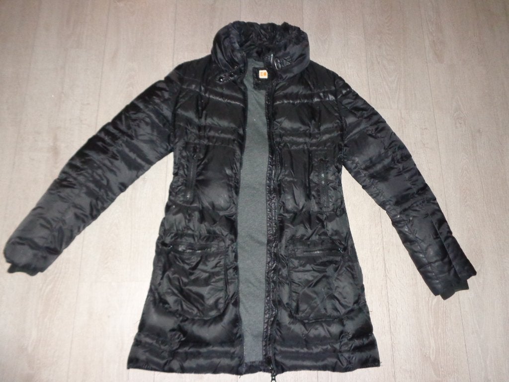 zwarte lange dameswinterjas van HUGO BOSS, maat S, Ophalen of Verzenden, Gedragen, Maat 36 (S), Zwart