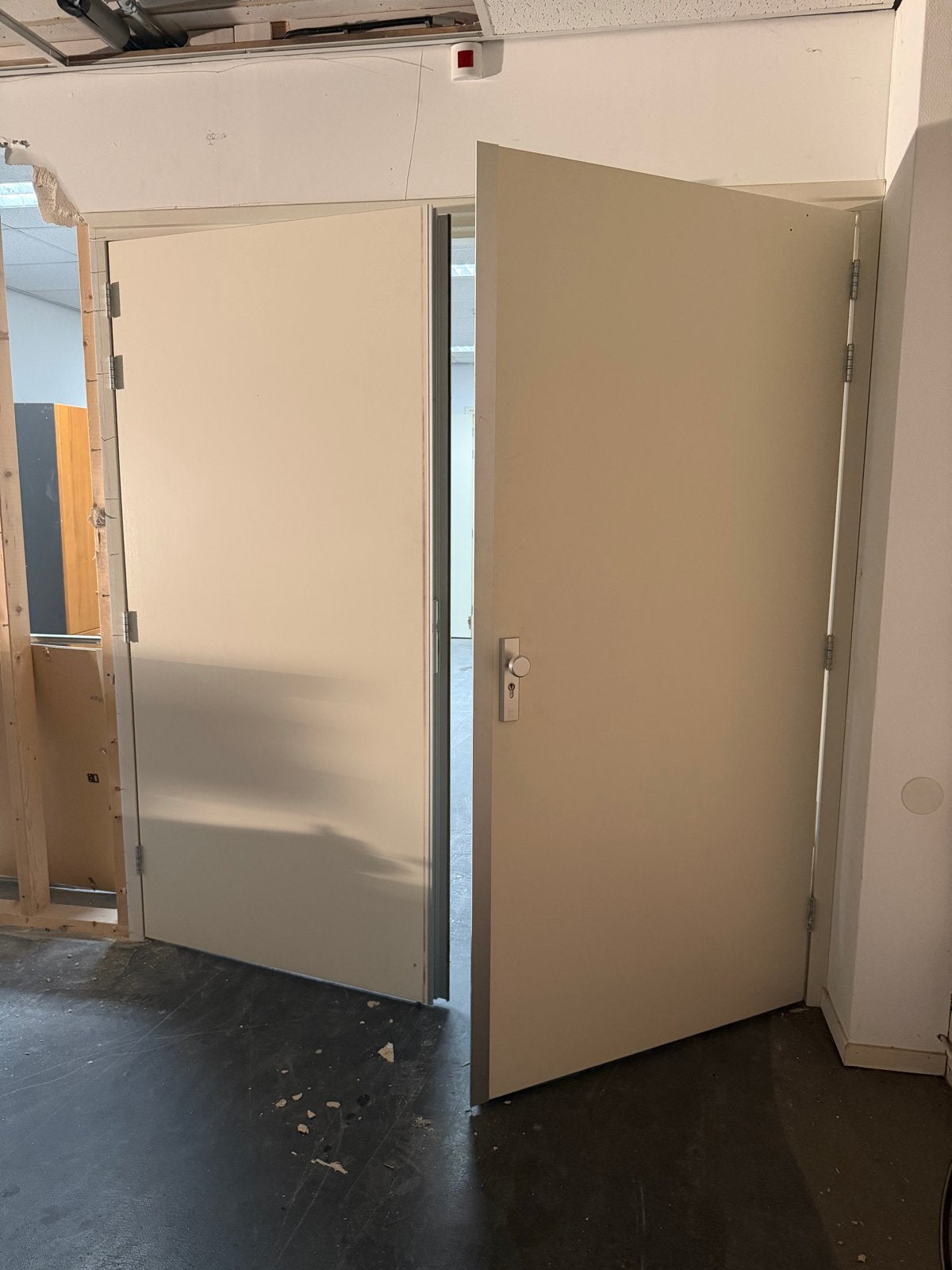 Twee deuren inclusief kozijn, Ophalen, Gebruikt, 80 tot 100 cm, Binnendeur