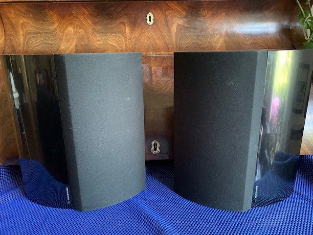 B&O  Beolab 4000 black incl. muurbeugels, Ophalen, Speakerset, Zo goed als nieuw, 60 tot 120 watt
