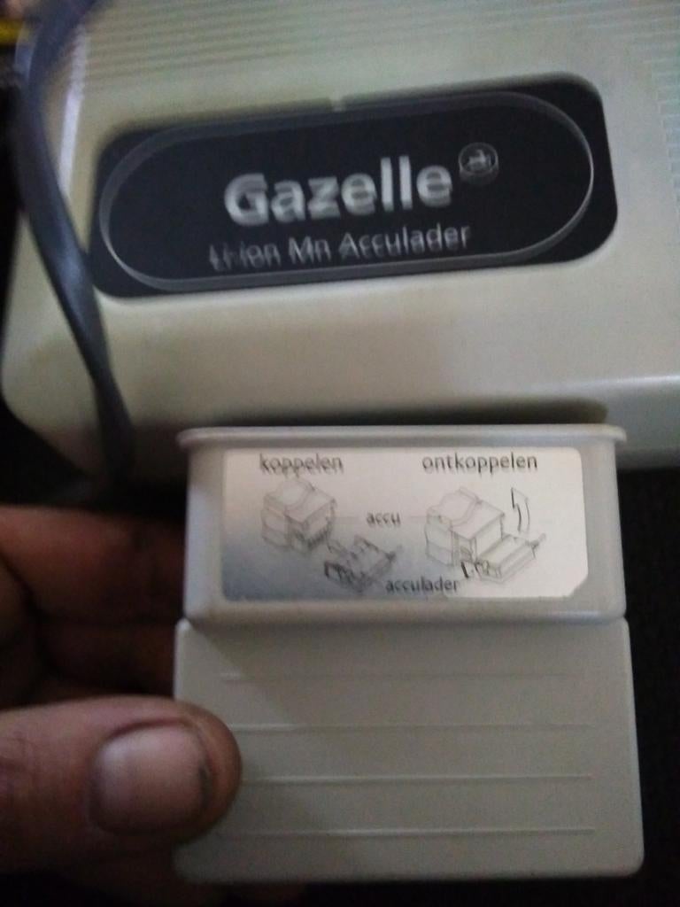 Te koop Gazelle Li-ion Mn Acculader Panasonic NKJ032, Ophalen of Verzenden, Gebruikt, Gazelle