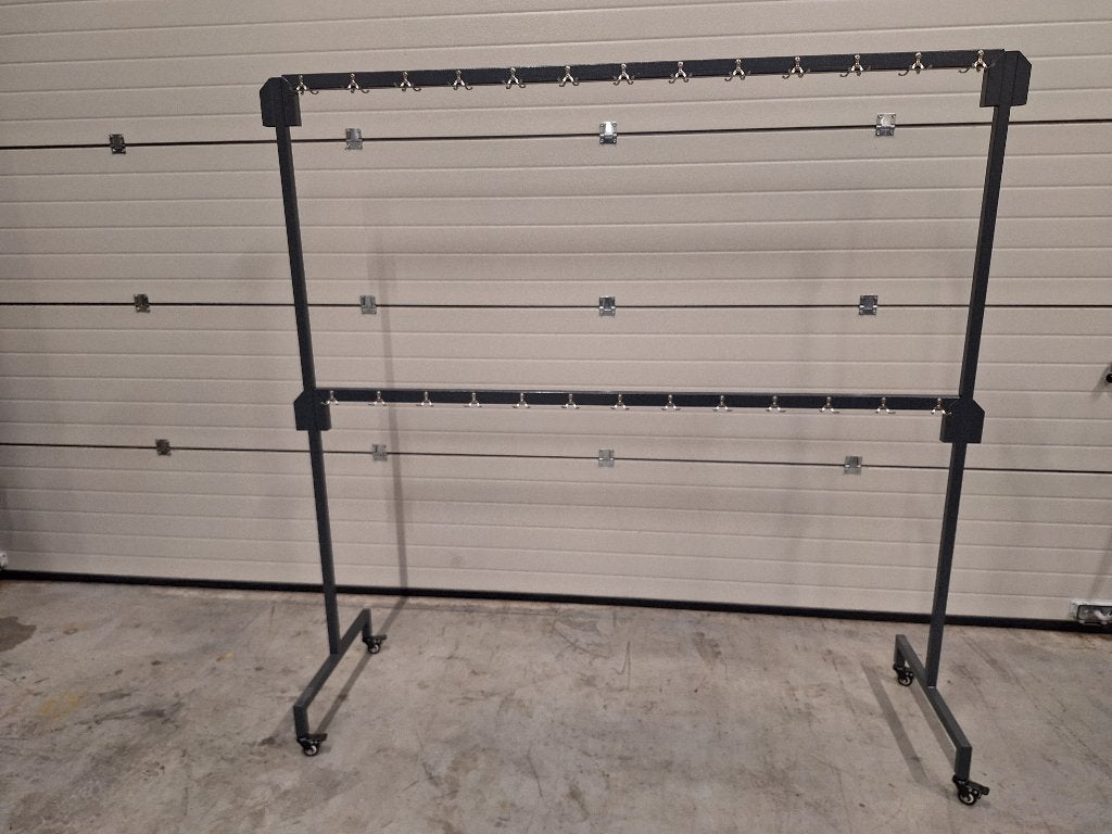 Nieuwe kapstok garderoberek 104 haaks verrijdbaar 2 m lang, Ophalen, Nieuw, Carnaval
