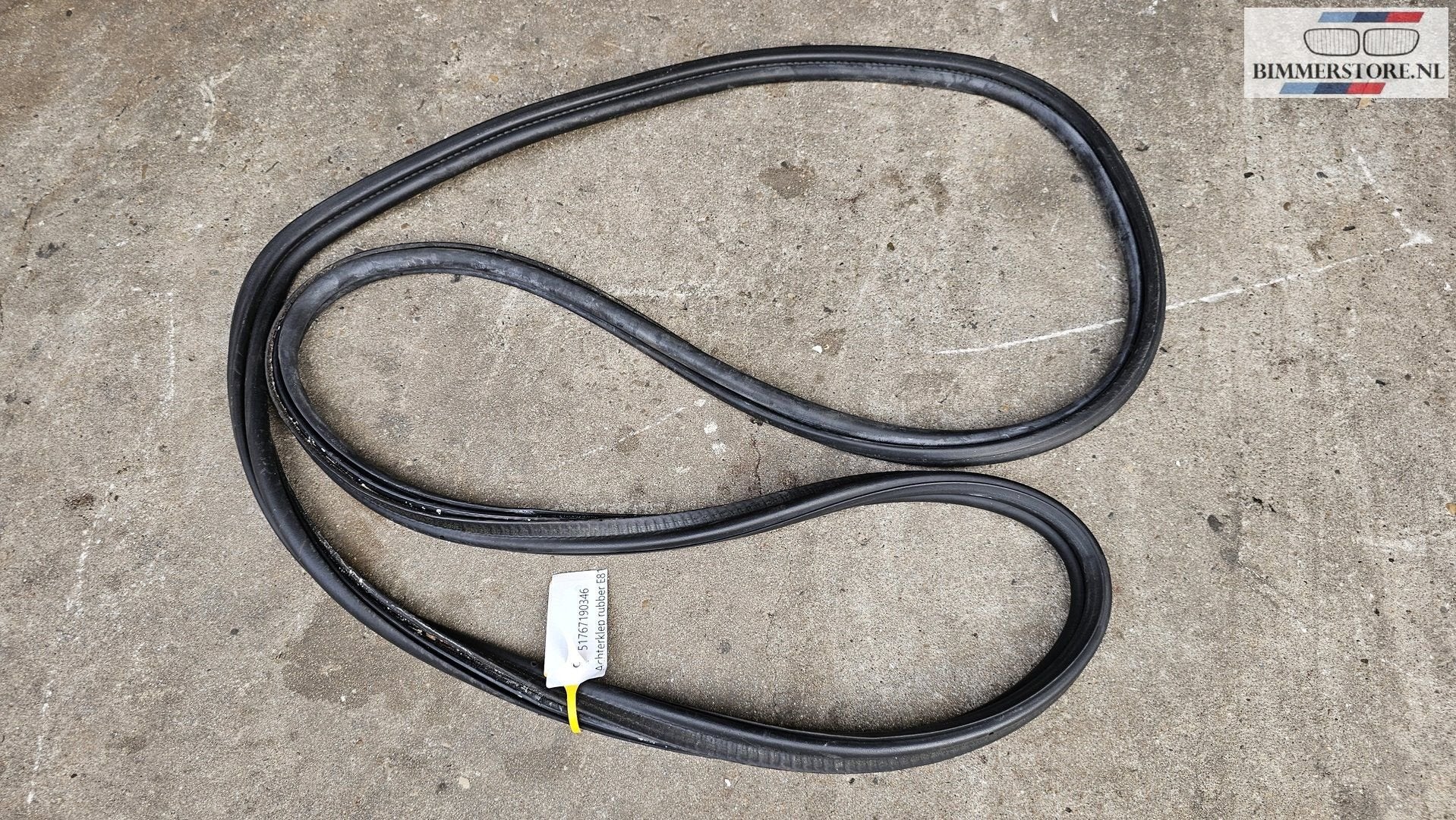 Achterklep kofferklep rubber BMW 1 serie E81 51767190346 719, Auto-onderdelen, Carrosserie en Plaatwerk, Gebruikt, -, Ophalen of Verzenden