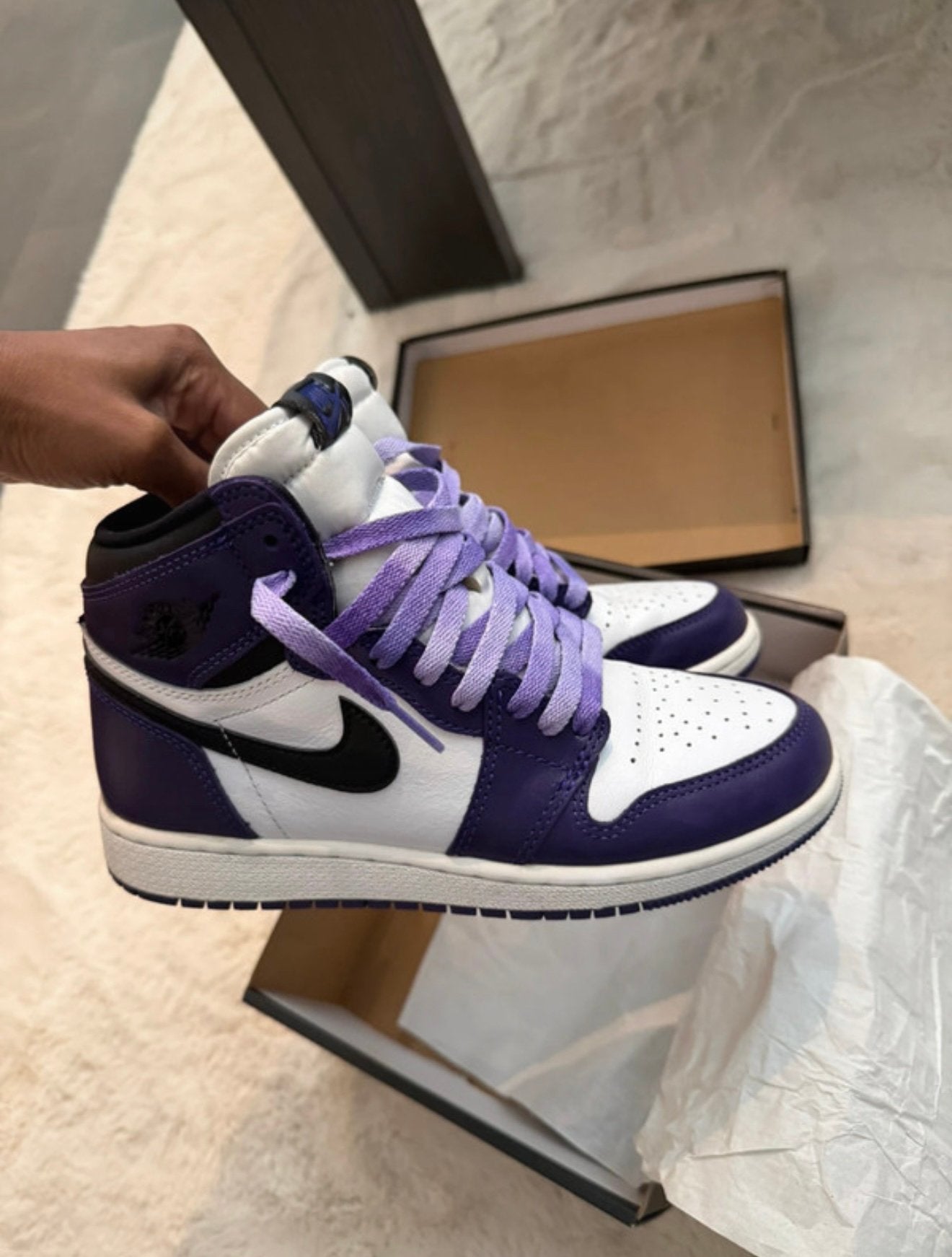 Air Jordan 1 High Court Purple, Ophalen, Overige kleuren, Sneakers of Gympen, Zo goed als nieuw