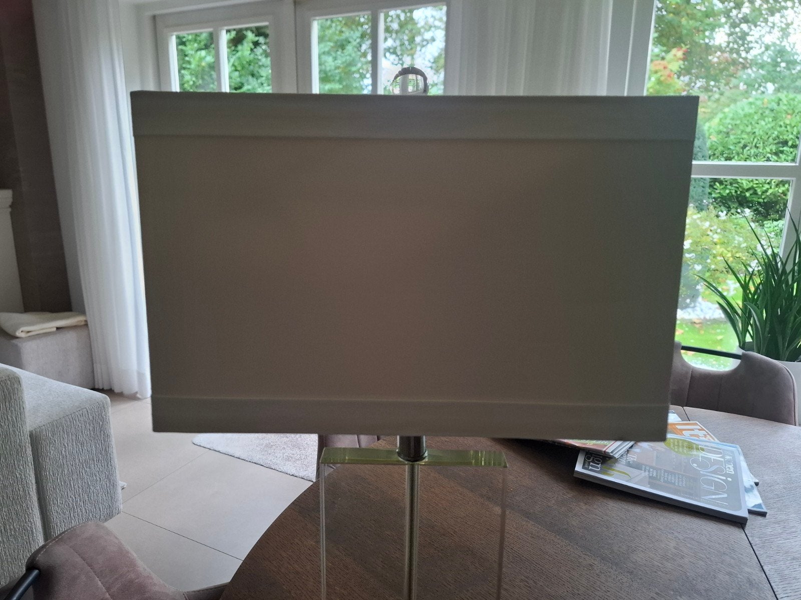 Mooie plexiglas tafellamp met ecru kap, Huis en Inrichting, Met kap, Zo goed als nieuw, Schemerlamp, Modern