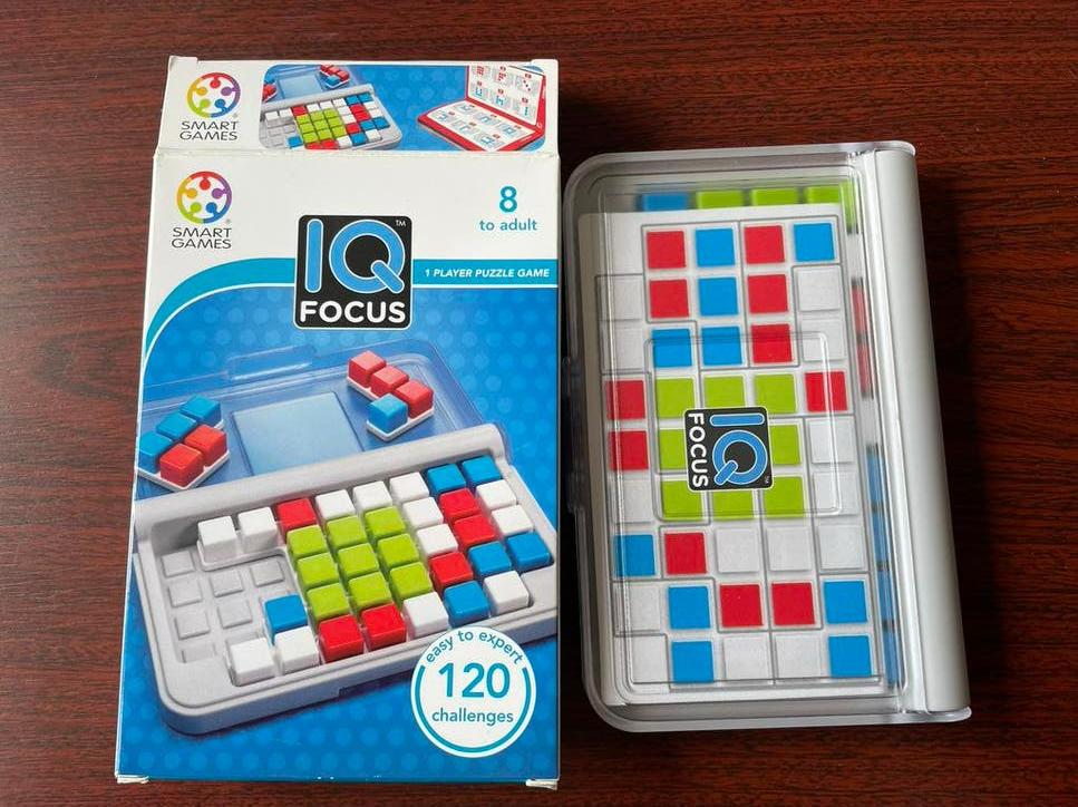 IQ focus smartgames, Ophalen of Verzenden, Zo goed als nieuw
