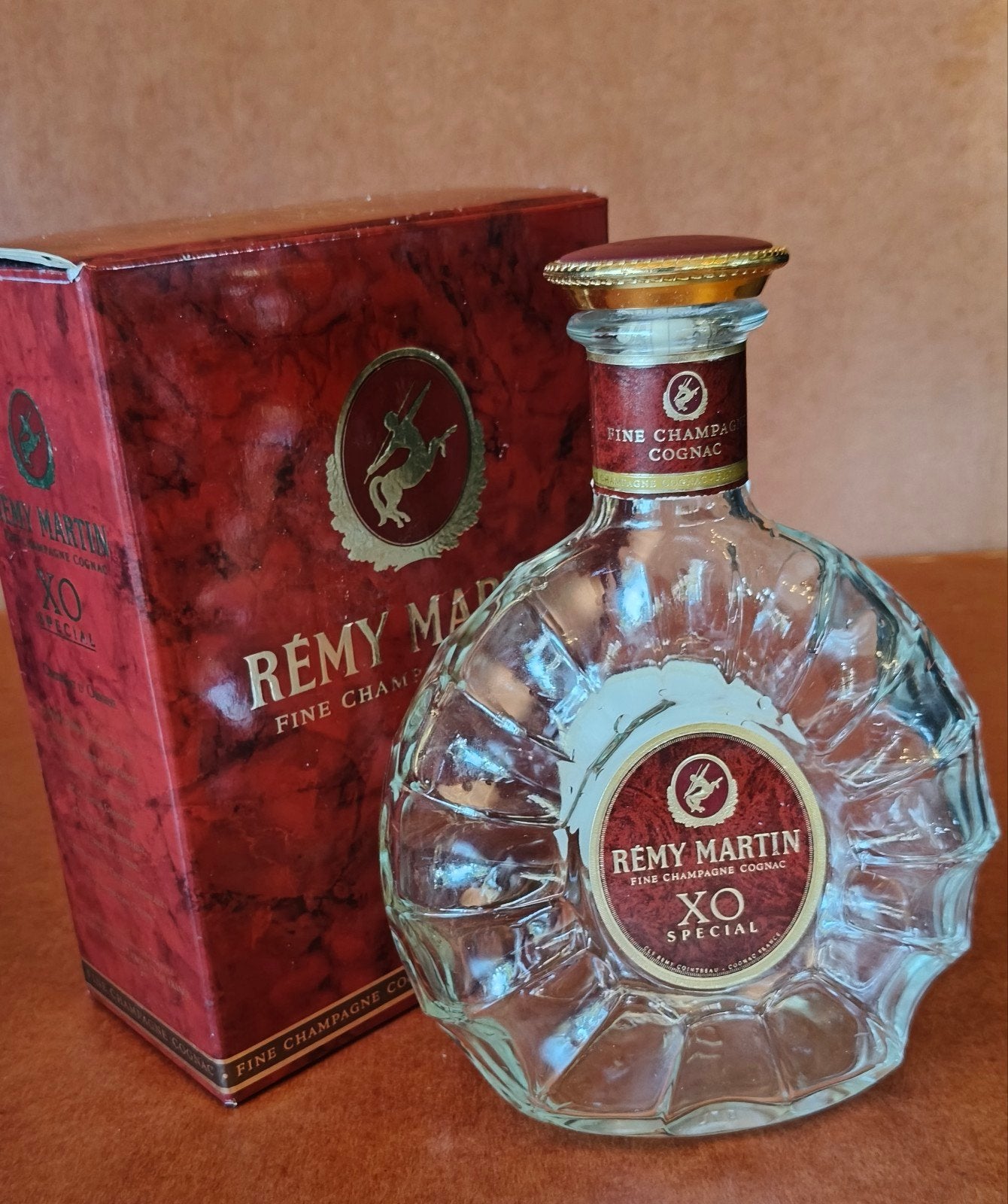 Remy Martin XO Special fles en doos, Ophalen of Verzenden