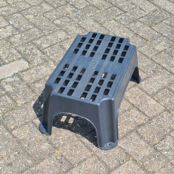 STILA Kunststof Opstapje - Zwart, 25 cm hoog, Ophalen of Verzenden, Zo goed als nieuw
