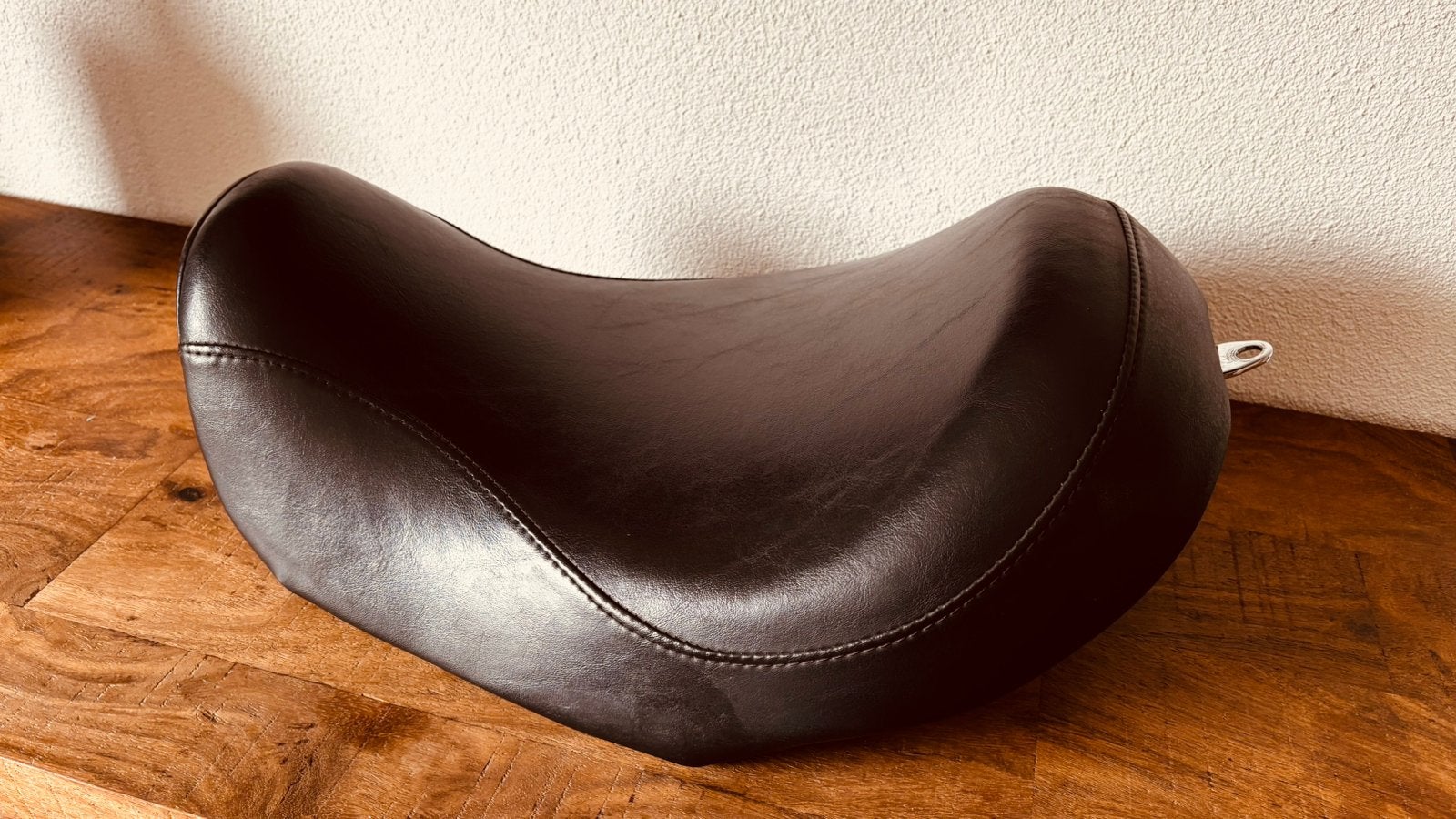 Origineel Zadel fxd dyna superglide 2007, Motoren, Onderdelen | Harley-Davidson, Ophalen of Verzenden, Gebruikt