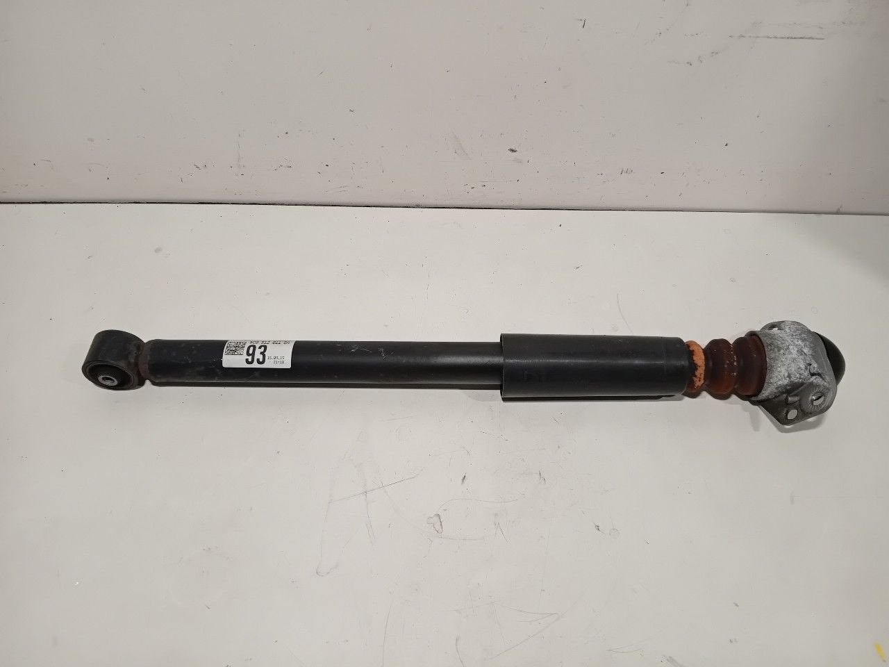 Schokbreker rechts achter Audi A1, Auto-onderdelen, Onderdelen@venauto.nl, Van der Ven Autorecycling B.V., Gebruikt, Ettenseweg 76, 4706 PB Roosendaal, The Netherlands