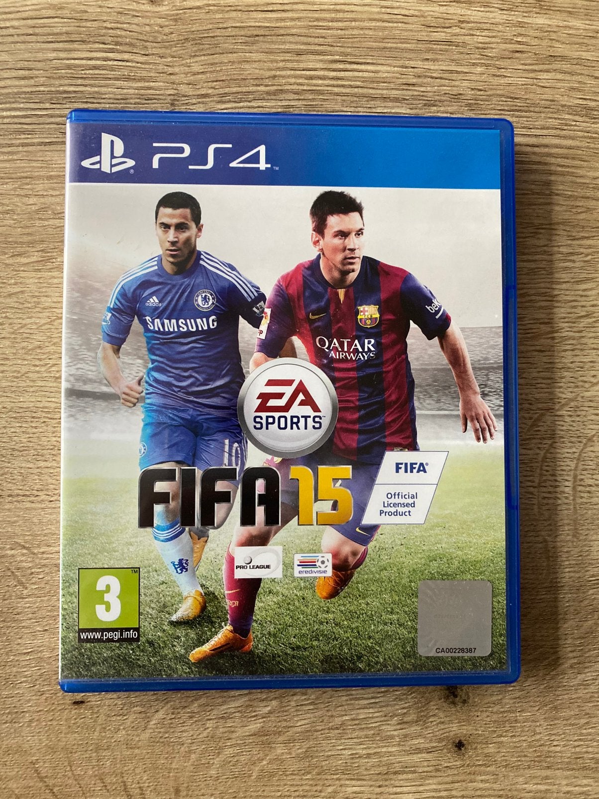 FIFA 15 – PlayStation 4 / PS4 – Voetbalgame, Spelcomputers en Games, Ophalen of Verzenden, Zo goed als nieuw, Sport, 3 spelers of meer