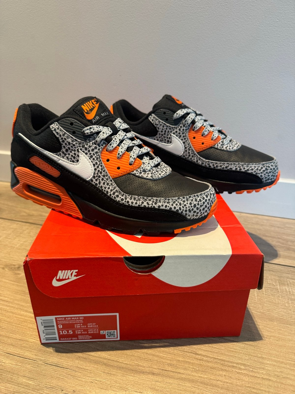 Nike Air Max 90 Safari - Maat 42.5 - Zo goed als nieuw, Ophalen of Verzenden, Nieuw, Zwart, Sneakers of Gympen