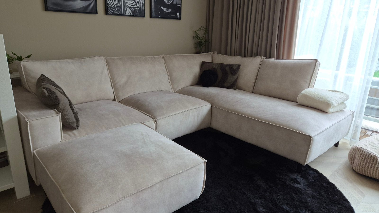 Hoekbank Beige met Krasvaste Stof en Hocker, Ophalen, 250 tot 300 cm, Japandi/hotel chique, Hoekbank