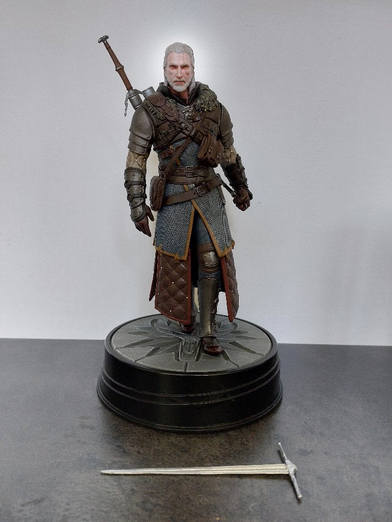 Geralt Grandmaster Ursine -  Witcher 3: Wild Hunt, Verzenden, Gebruikt