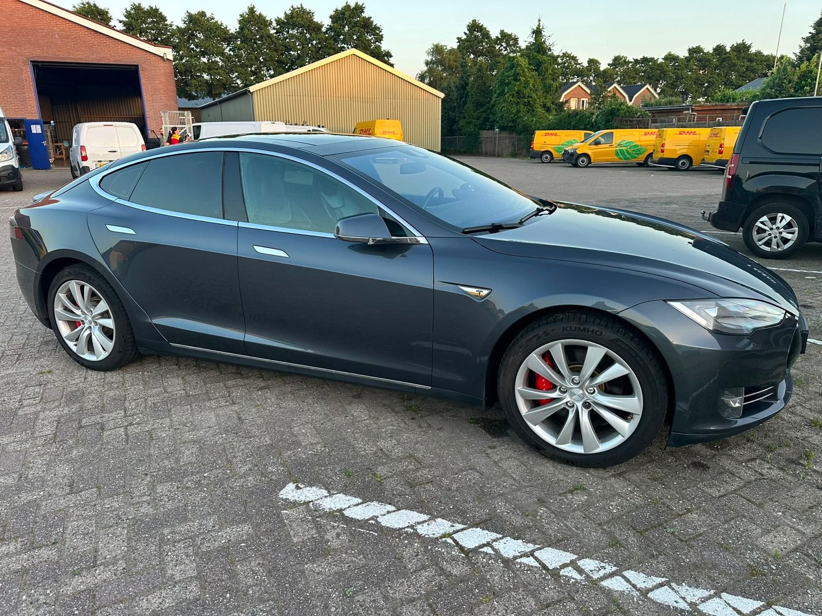 S85P, Free supercharging SC01, Soh 94% garantie  batteri, Auto's, Tesla, 427 pk, Zwart, Model S, Alcantara