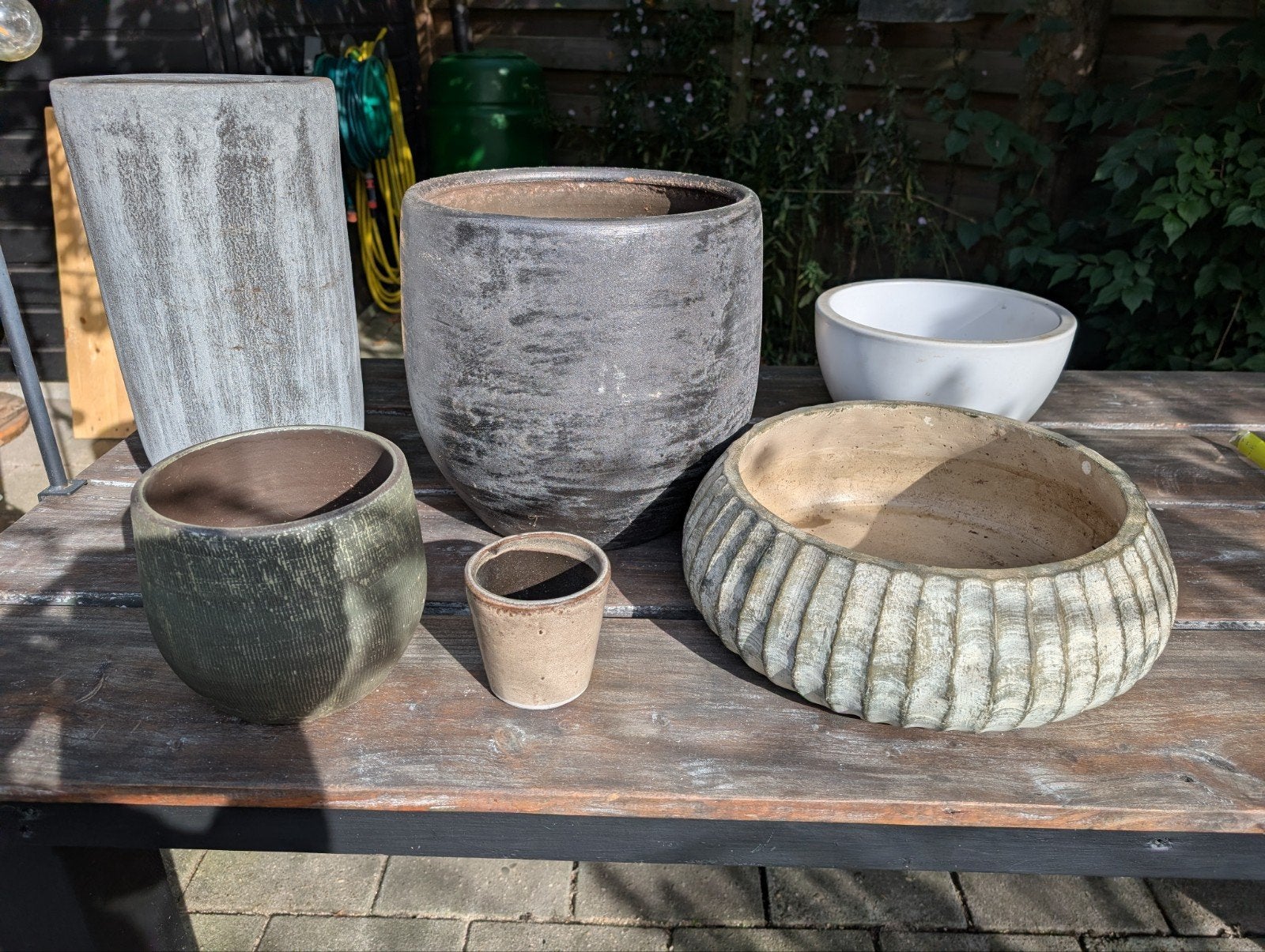 zes bloempotten, Ophalen, Rond, Aardewerk, Minder dan 40 cm