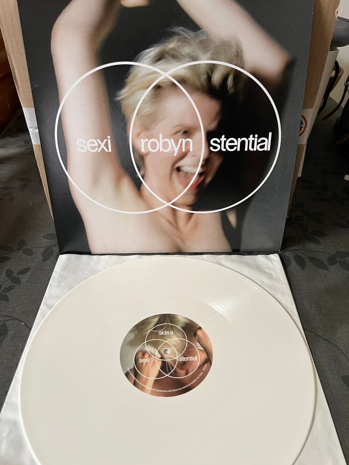 Robyn Sexistential, Cd's en Dvd's, Vinyl | Pop, Ophalen of Verzenden, Zo goed als nieuw