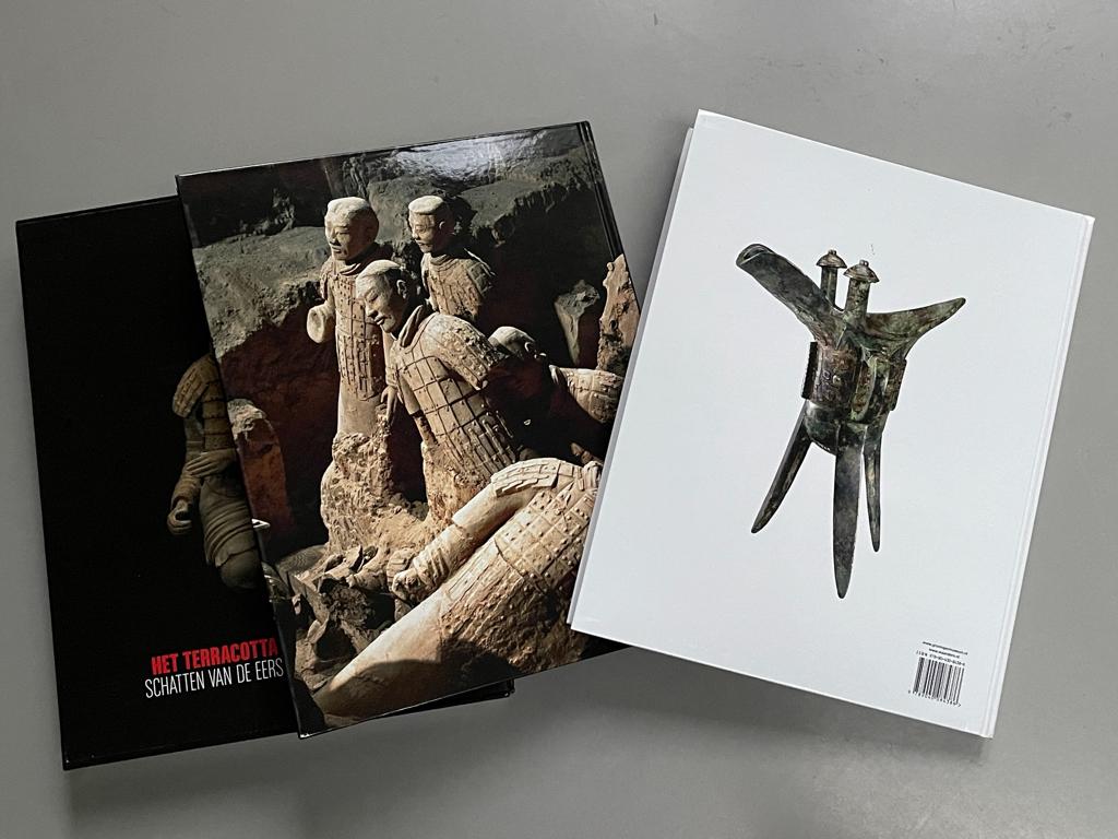 Cassette met Antieke Bronzen & Het terracotta leger (2008), Boeken, 14e eeuw of eerder, Ophalen of Verzenden, Zo goed als nieuw