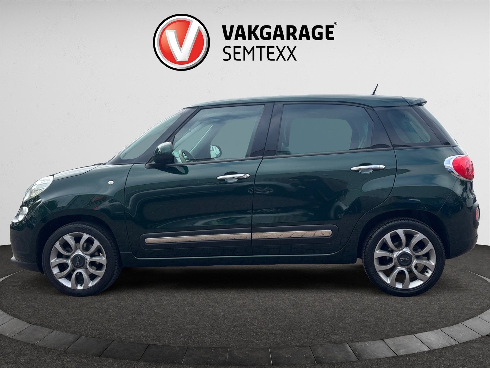 Fiat 500 L 1.4-16V Lounge | Org NL | Distributie 05-2025 | C, Voorwielaandrijving, Gebruikt, Euro 6, 400 kg