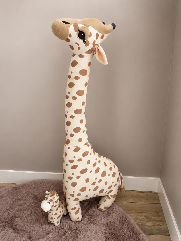 H&M Home giraf knuffel XL + mini giraf, Ophalen of Verzenden, Zo goed als nieuw, Overige typen