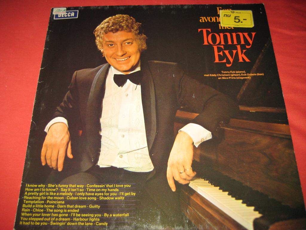 LP, Eeen avondje thuis met Tonny Eyck, Ophalen of Verzenden, Zo goed als nieuw, 12 inch