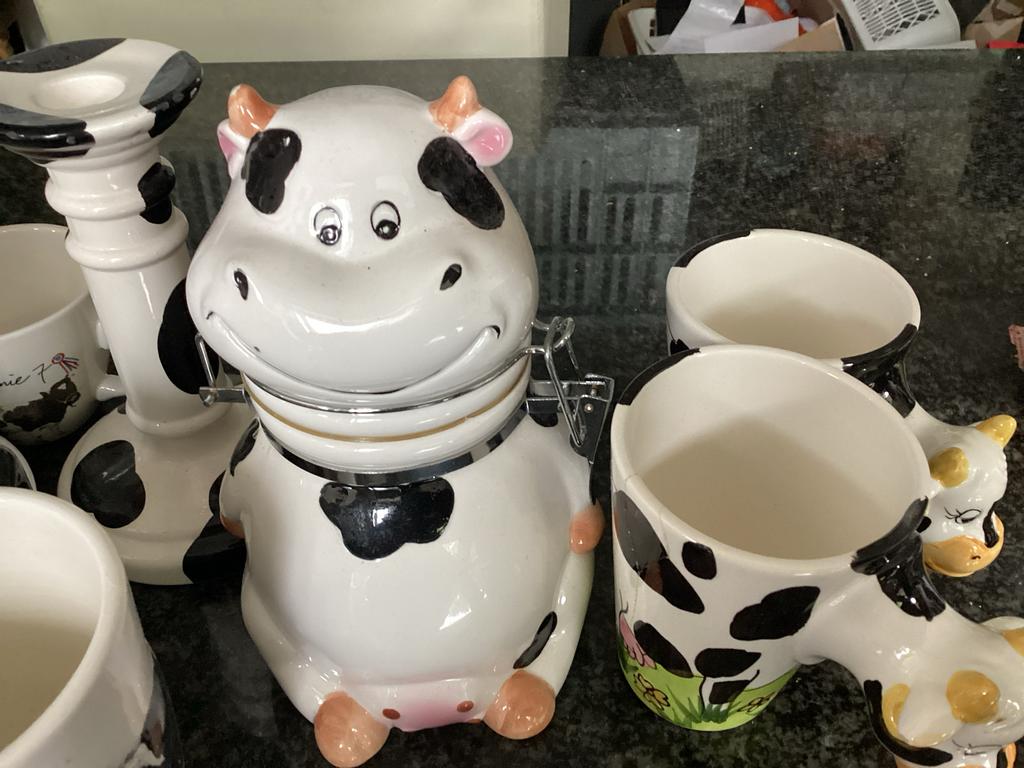 Leuk servies met koeienprint en meer, Gebruikt, Keramiek, Ophalen of Verzenden, Overige stijlen