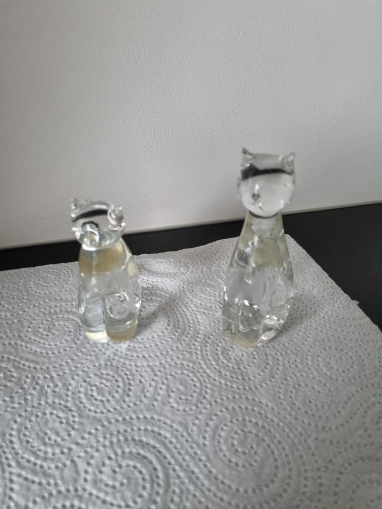 Twee mooie kristallen poezenbeeldjes van Pfeiffer., Antiek en Kunst, Antiek | Glas en Kristal, Ophalen of Verzenden