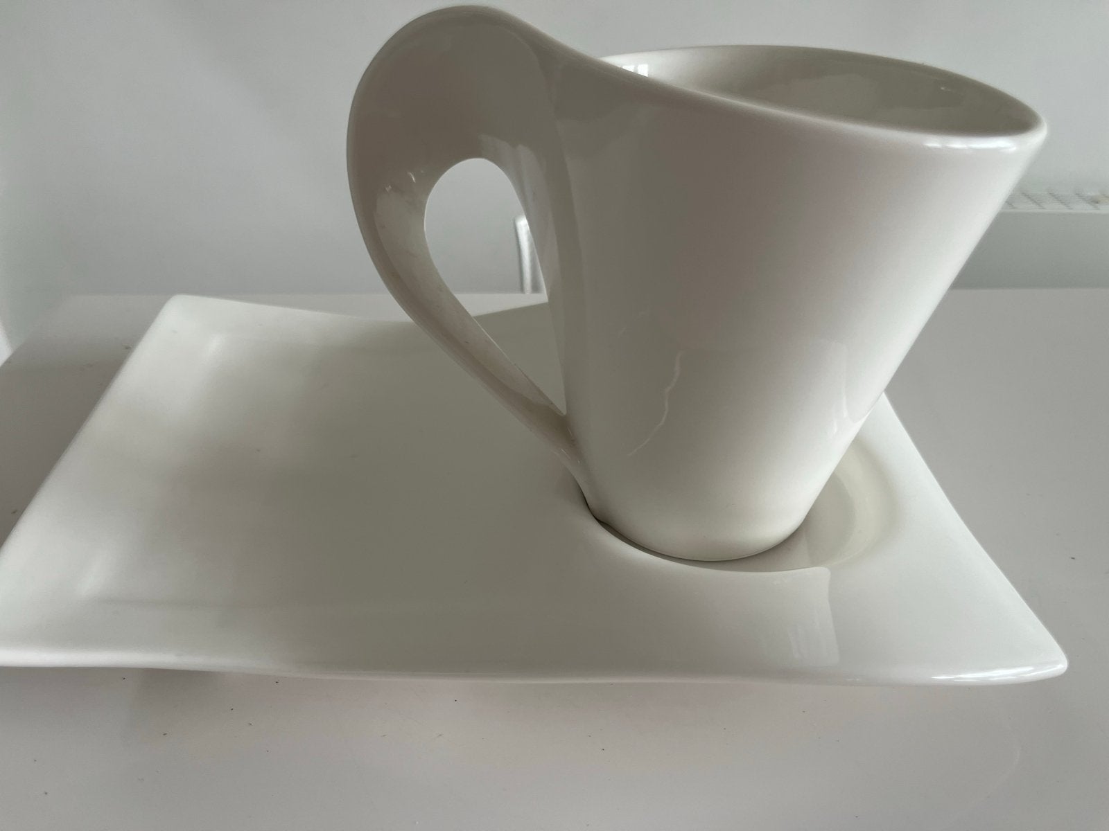 Villeroy & Boch NewWave kop en schotel - Wit porselein, Ophalen, Villeroy & Boch, Zo goed als nieuw, Modern