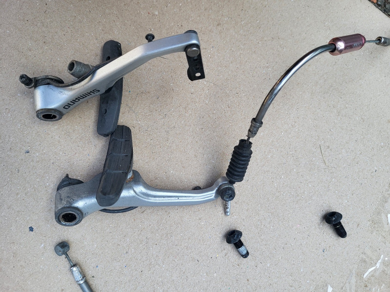 Shimano V-Brakes - Gebruikt maar functioneel, Fietsen en Brommers, Fietsonderdelen, Ophalen of Verzenden