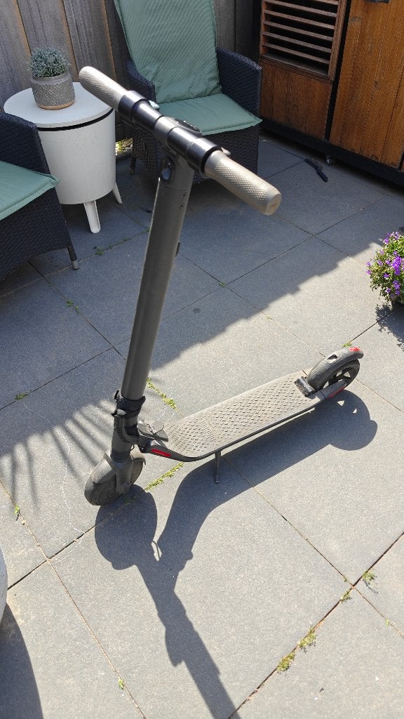 segway es2 opgevoerde step met 2 laders, Fietsen en Brommers, Steps, Gebruikt, Elektrische step (E-scooter), Ophalen of Verzenden