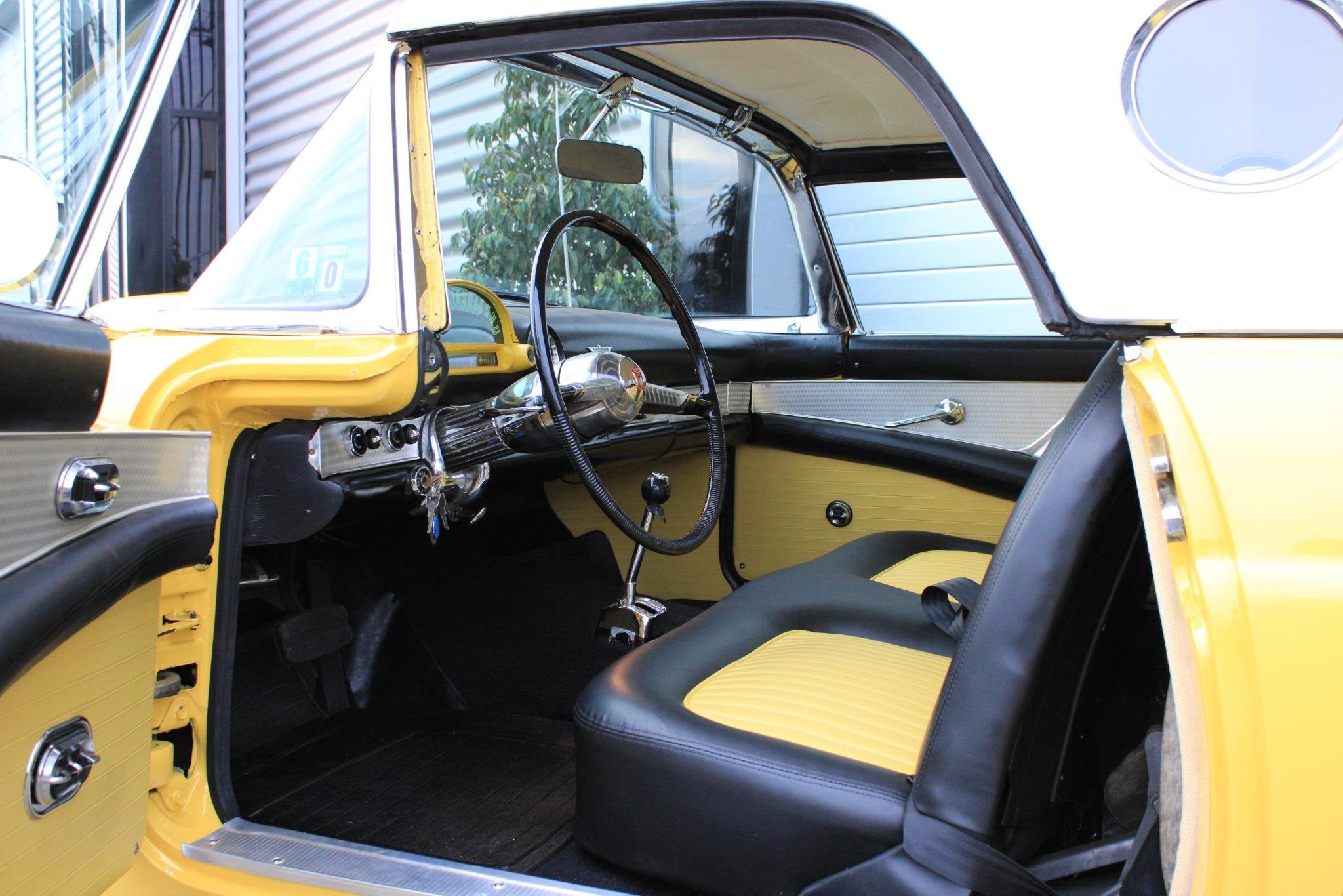 Ford Thunderbird Series 40A Convertible, Auto's, Gebruikt, 8 cilinders, Cabriolet, Geel