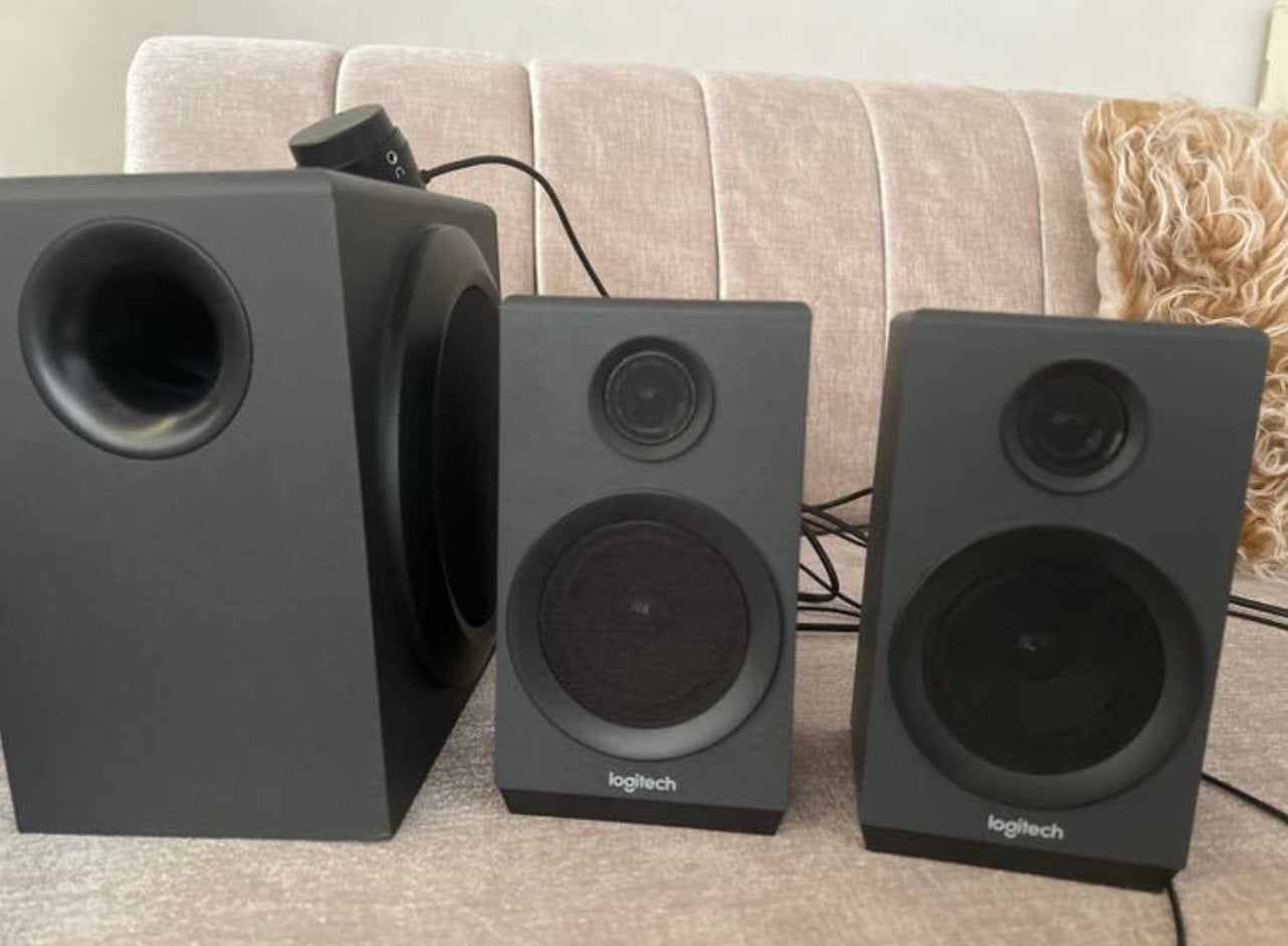 Logitech Z313 2.1 Luidsprekersysteem met Subwoofer, Ophalen of Verzenden, Zo goed als nieuw, Audiokanaal 2.1