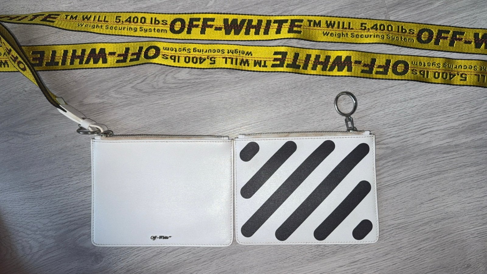 Off White, Ophalen of Verzenden, Zo goed als nieuw