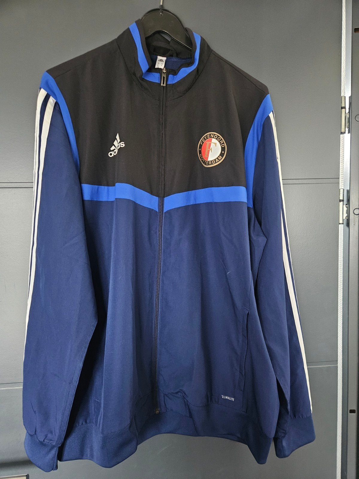 Feyenoord trainingspak Adidas  -jas + 2x broeken- XL, Maat XL, Ophalen of Verzenden