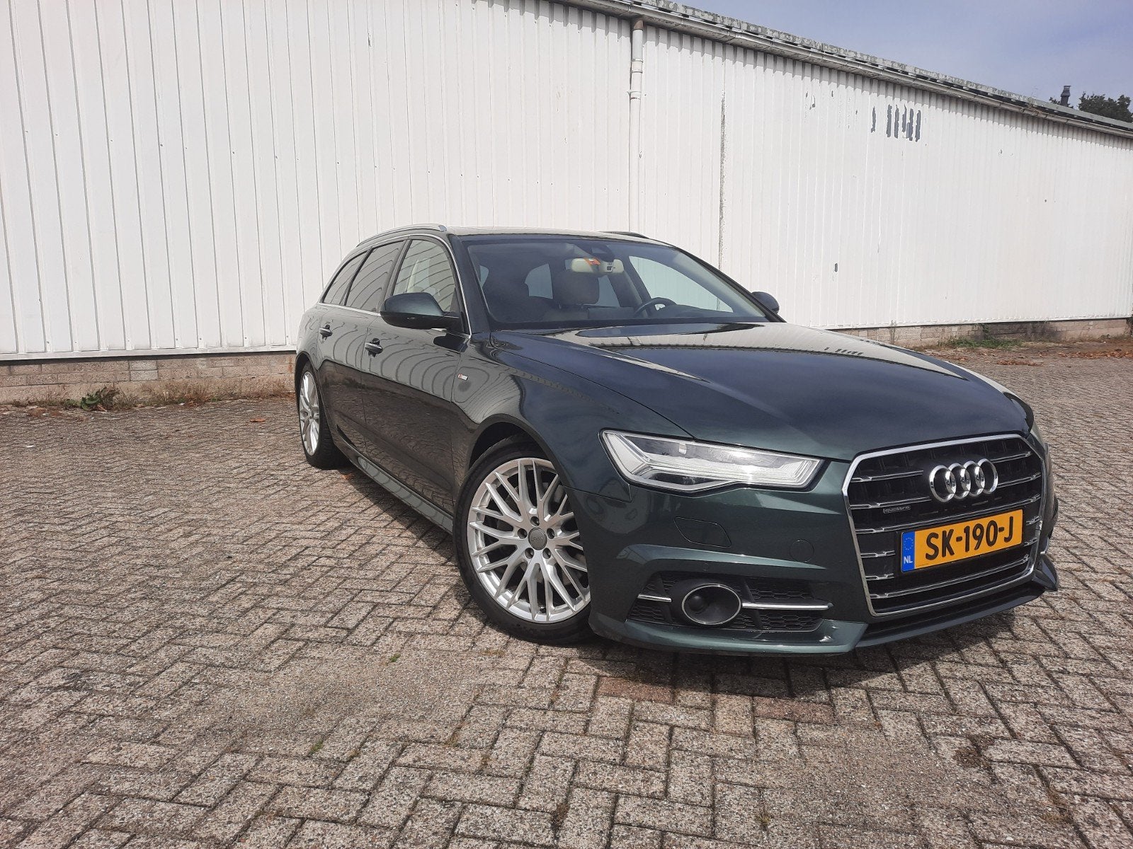 Audi A6 2.0 Tfsi 185KW Avant Quattro AUT 2017 Groen, Auto's, Audi, Lederen bekleding, Beige, 1984 cc, Stationwagon