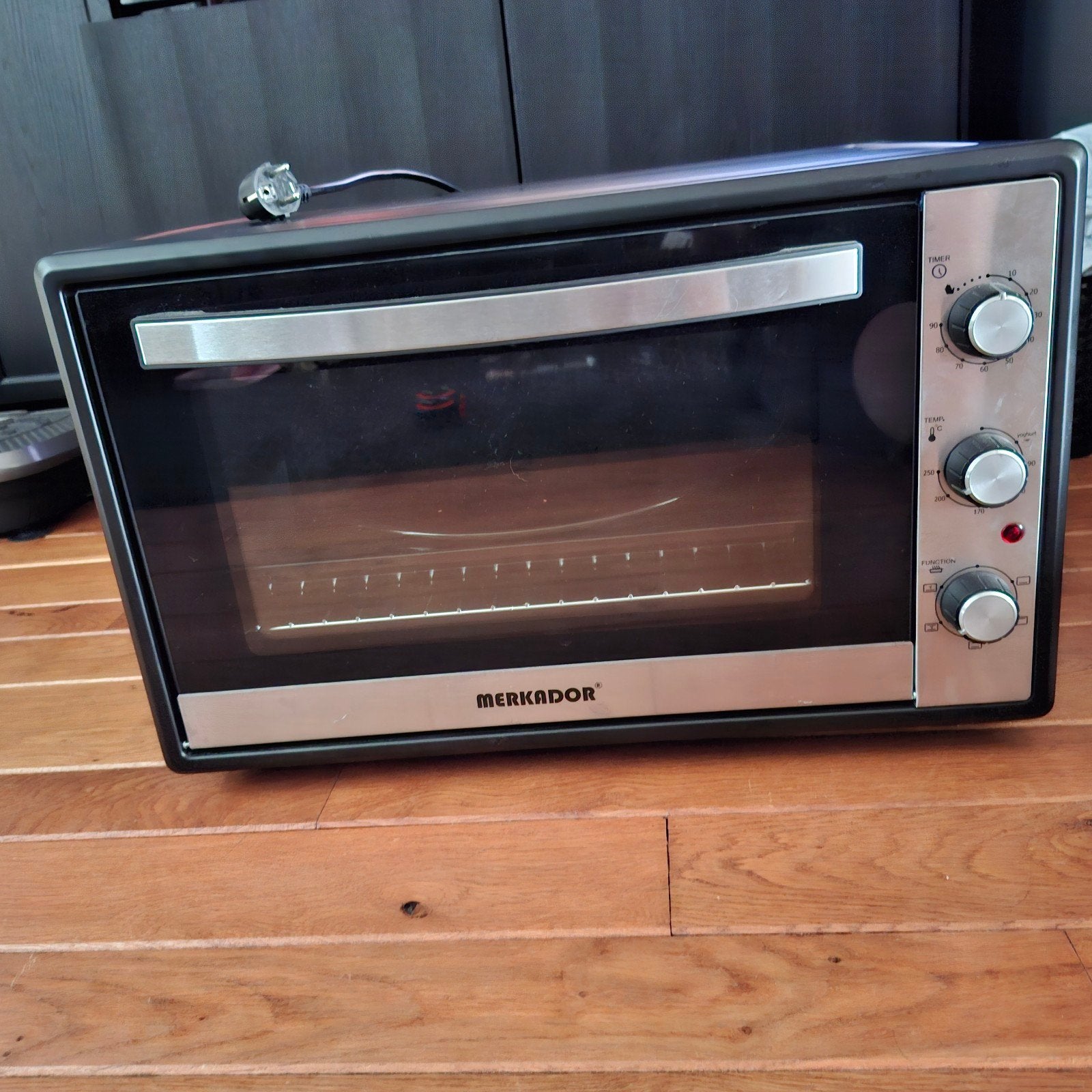 Merkador XL Vrijstaande Oven - 60 Liter, Witgoed en Apparatuur, Ovens, Ophalen, Nieuw, Minder dan 45 cm