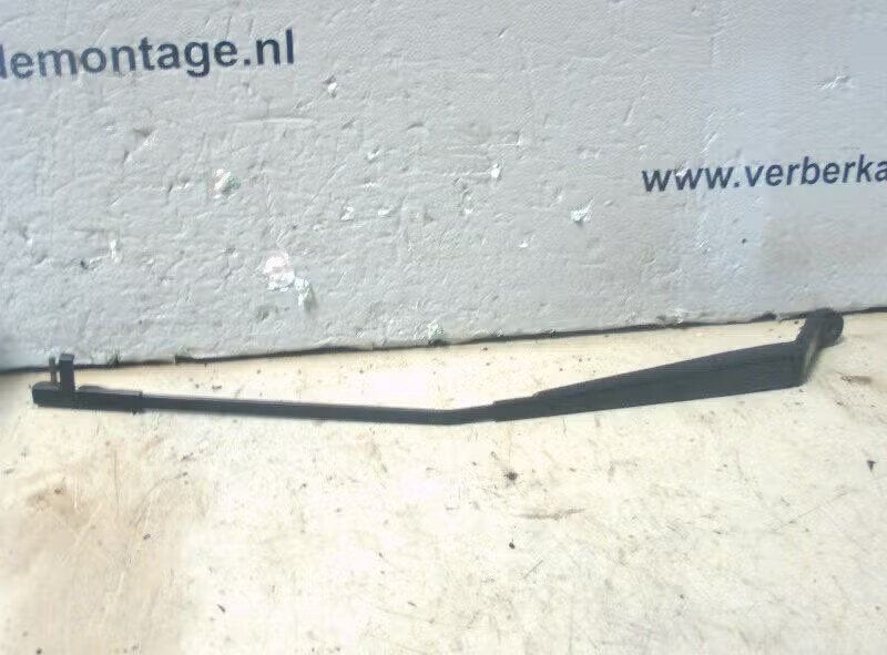 RUITENWISSERARM LINKS VOOR Peugeot 407 (6C / J), Kontakt-peugeot@peugeot.com, Gebruikt, Ophalen of Verzenden, Bahnhofsplatz 65423 Rüsselsheim, DE